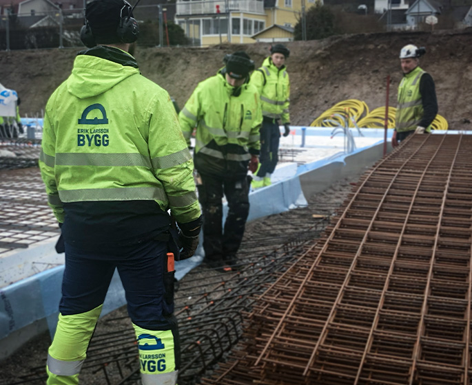 Byggföretag med över 70 års erfarenhet av att planera, samordna och genomföra byggprojekt för privat, offentlig och kommersiell sektor.