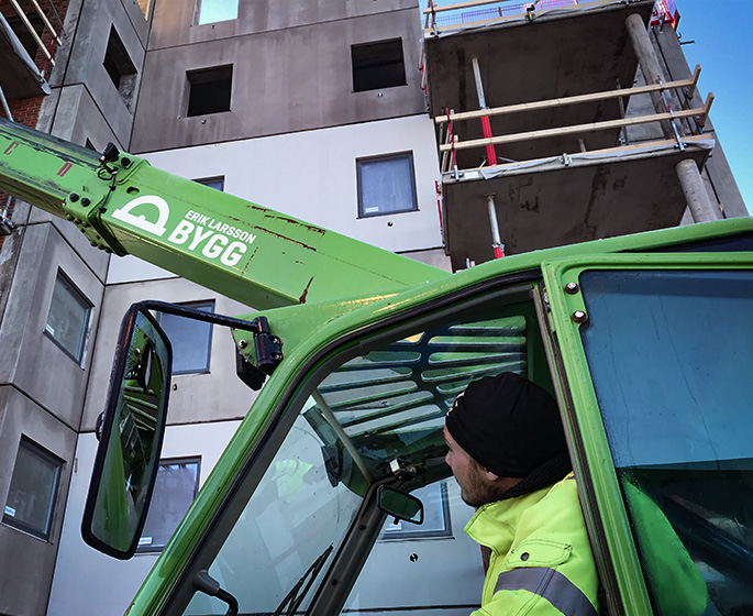 Byggföretag med över 70 års erfarenhet av att planera, samordna och genomföra byggprojekt för privat, offentlig och kommersiell sektor.